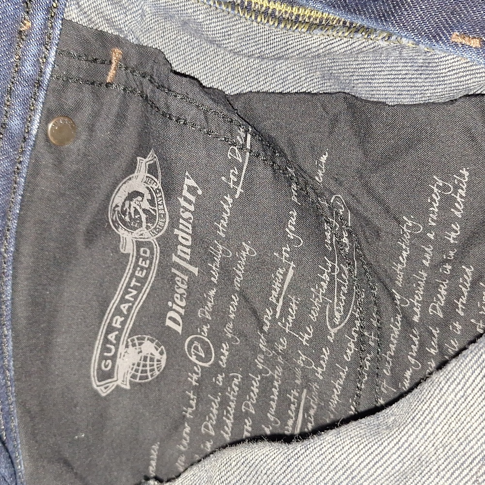Diesel Jeans 32 "FITS SMALLER" - Picture 8 of 9